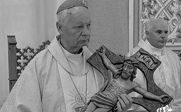 Zmarł emerytowany biskup pomocniczy Adam Odzimek