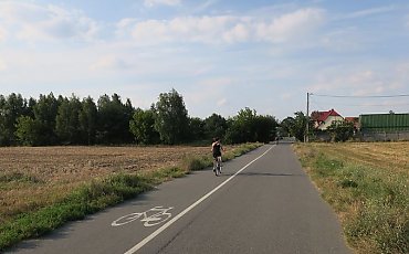 Rusza budowa ścieżki rowerowej wzdłuż ulicy Jeździeckiej