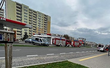 Samopodpalenie w Bydgoszczy. 20-letni mężczyzna podpalił się na Kujawskiej [PILNE]