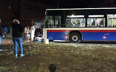 15-latka potrącona przez autobus miejski w Bydgoszczy. Do zdarzenia doszło na przejściu dla pieszych