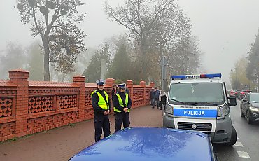 Auto potraciło dwoje dzieci na pasach w Bydgoszczy. Policja apeluje o ostrożność