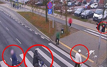 Policja podglądała pieszych. Funkcjonariusze ujawnili mnóstwo wykroczeń  [WIDEO}