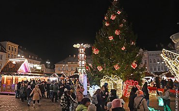 W Bydgoszczy otworzyli jarmark bożonarodzeniowy