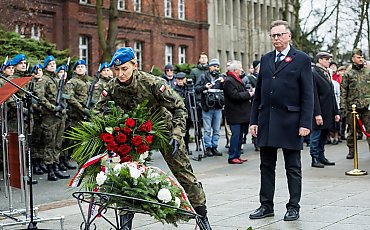 Niech żyje Polska - poszła ta cała fifna eka wyćpić szkiebrów do Heimatu, o!