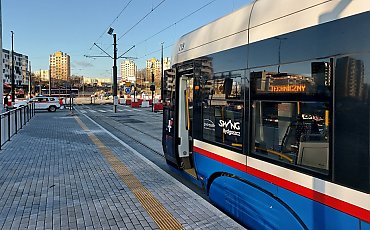 Nowe tramwaje wyjechały na tory. Przyjedzie jeszcze osiemnaście