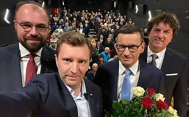 Mateusz Morawiecki apeluje o realizację drogi Via Pomerania podczas wizyty w Sławęcinku