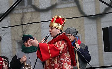 Kłaniali się królowie na Starym Rynku w Bydgoszczy [WIDEO]