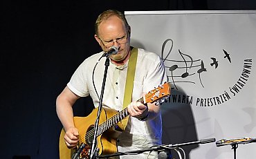 Niezwykły wieczór z Tomaszem Sawickim w bydgoskiej „Światłowni”