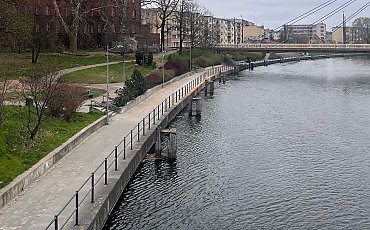 Bulwary znów otwarte! Zakończono tajemniczą naprawę drenażu przy moście Królowej Jadwigi