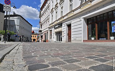 Kultowa ulica w centrum zyskała nowe życie – sprawdź, co się zmieniło!
