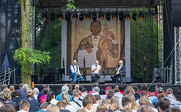 Mela i Górski szczerze o życiu i kryzysach! Spotkają się z młodzieżą w Toruniu – będzie też koncert Bryskiej!