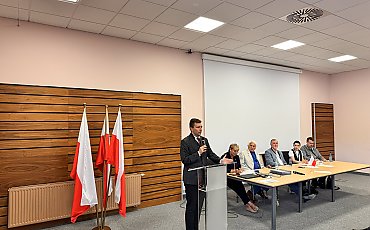 Likwidują urząd za miliony, inwestycja dla regionu zagrożona?! PiS bije na alarm