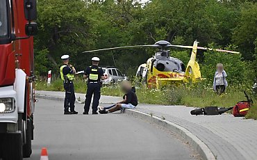 Groźny wypadek na hulajnodze w Świeciu – śmigłowiec LPR w akcji! Czy nastolatkowie wrócą bezpieczni do domu?