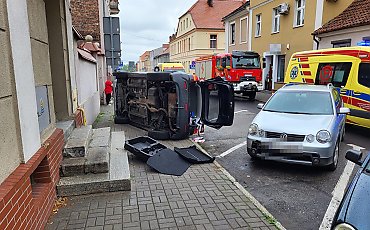 Dramatyczne chwile w Chełmnie! 56-latek wjechał w pieszych, wśród rannych dzieci