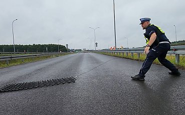 Pościg jak z filmu! Policja urządziła blokadę na A1