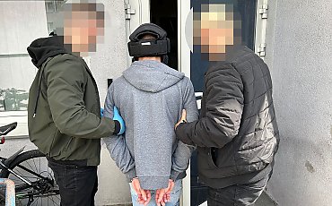 Noc grozy w Bydgoszczy. 33-latek podejrzany o serię podpaleń aut