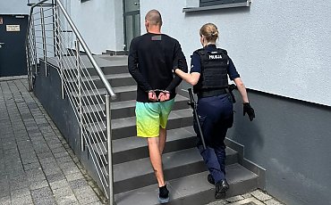 Nocny napad w parku. Dwóch młodych mężczyzn trafiło do aresztu