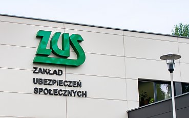 Wrześniowe dyżury telefoniczne ZUS: Ucz się o ubezpieczeniach!