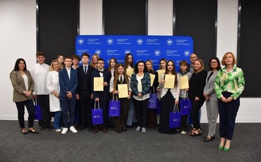 Bydgoszcz: Uczniowie upamiętnili ofiary Katynia w wyjątkowym projekcie