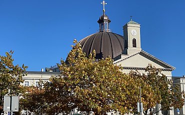 Chłodny poranek, łagodny dzień z chmurami [POGODA]