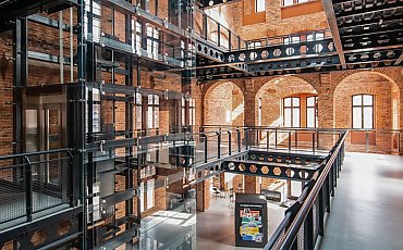 Podróż w czasie: Bydgoszczani świętują Niepodległość w Młynach Rothera!