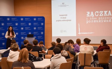 Tajemnice z przeszłości: Bydgoscy uczniowie odkrywają historię razem z IPN!