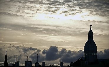 Duże zachmurzenie i chłód nad Bydgoszczą [POGODA]