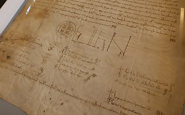 Historyczny dzień: Niemcy zwróciły Polsce 73 średniowieczne dokumenty. Wielki sukces wieloletnich starań prof. Wojciecha Polaka