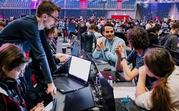 Bydgoszcz staje się technologiczną stolicą Polski dzięki HackNation 2025!