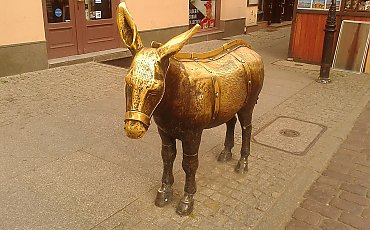 Kto naprawdę zyskuje na konflikcie Bydgoszczy z Toruniem? [ANALIZA]