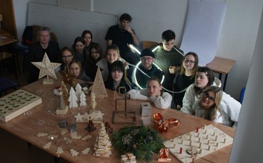 Studenci z Bydgoszczy tworzą świąteczną sztukę współczesną!