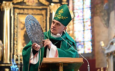Bydgoszcz ma ogromny potencjał! W 106. rocznicę powrotu miasta do Macierzy ksiądz biskup Krzysztof Włodarczyk dziękował i prosił