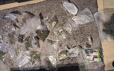 Magazyn narkotyków w Bydgoszczy! Policjanci zabezpieczyli 75 kilogramów zakazanych substancji