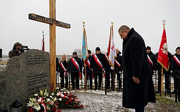 Region uczcił pamięć Piotra Bartoszcze. Uroczystości odbyły się w Radłówku i Inowrocławiu