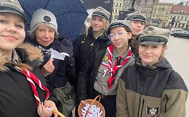 Szerzyli braterstwo i życzliwość na bydgoskich ulicach! Harcerze obchodzili wczoraj swoje święto