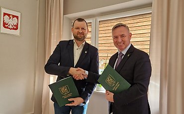 Dobrcz i Osielsko chcą międzygminnej oczyszczalni ścieków. Gminy podpisały list intencyjny