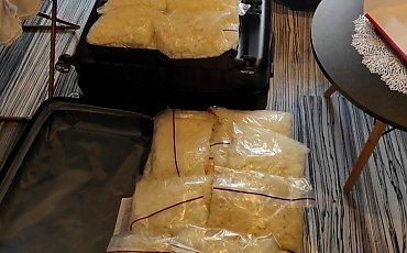 170 kg narkotyków  przejęli policjanci w Bydgoszczy. Rozbito magazyn zakazanych substancji