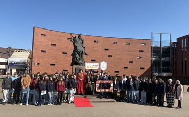 Bydgoszcz świętuje 680 lat! Zobacz, jak uczniowie ożywili historię miasta!