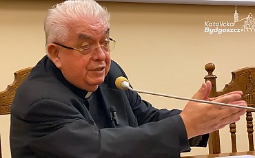 Katolicka odpowiedź na „szalejący świat”? Wykład bp. Jana Tyrawy w Bydgoszczy