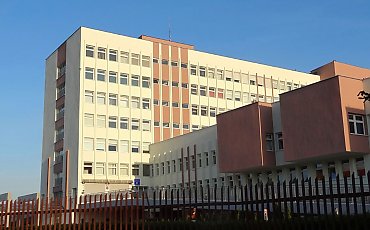 Problemy finansowe i awarie w bydgoskim szpitalu wojskowym. Poseł Piotr Król składa interpelację do MON