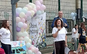 Zumba, wata cukrowa i pomoc dla Marcela. Tak świętowano Dzień Rodziny w SP nr 58 w Bydgoszczy