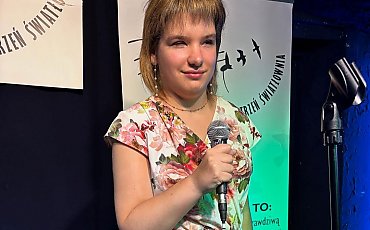 Głos, który otwiera oczy. Weronika Stepczyńska zaśpiewa w Światłowni