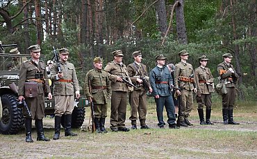 W Lipinkach znów zabiły dzwony. Poruszająca lekcja historii sprzed 80 lat