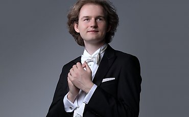 Chopin wraca do Szafarni. W niedzielę zagra Piotr Pawlak