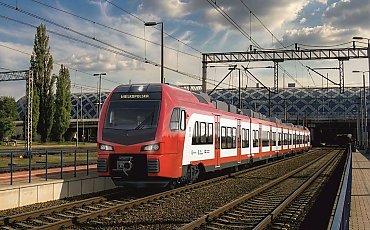 Pociągi wrócą do Kcyni i Nakła, ale Bydgoszcz musi czekać. Nowe połączenie z Poznaniem coraz bliżej