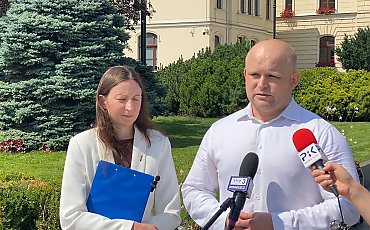 Ruch Narodowy w Bydgoszczy o zarobkach lekarzy, kościelnych dzwonach i polsko-ukraińskich napięciach