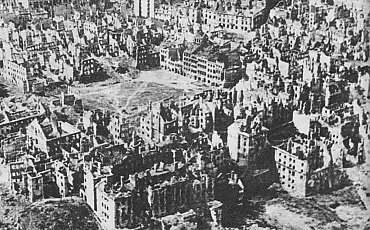 [OKIEM TYGODNIKA] Najpiękniej na świecie przegrywać. Żywa lekcja historii umarłych