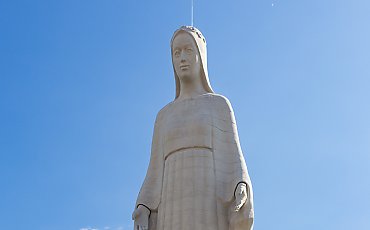 „To ona znalazła mnie”. Autor figury Matki Bożej w Konotopiu zdradza kulisy jej powstania