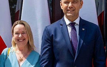 Tytuł profesora dla bydgoskiej badaczki.  Anna Dłużewska z UKW odebrała nominację 
