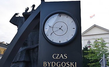 Bydgoszcz ma własny czas. Za zegarem na rynku stoi historia wieloletnich starań